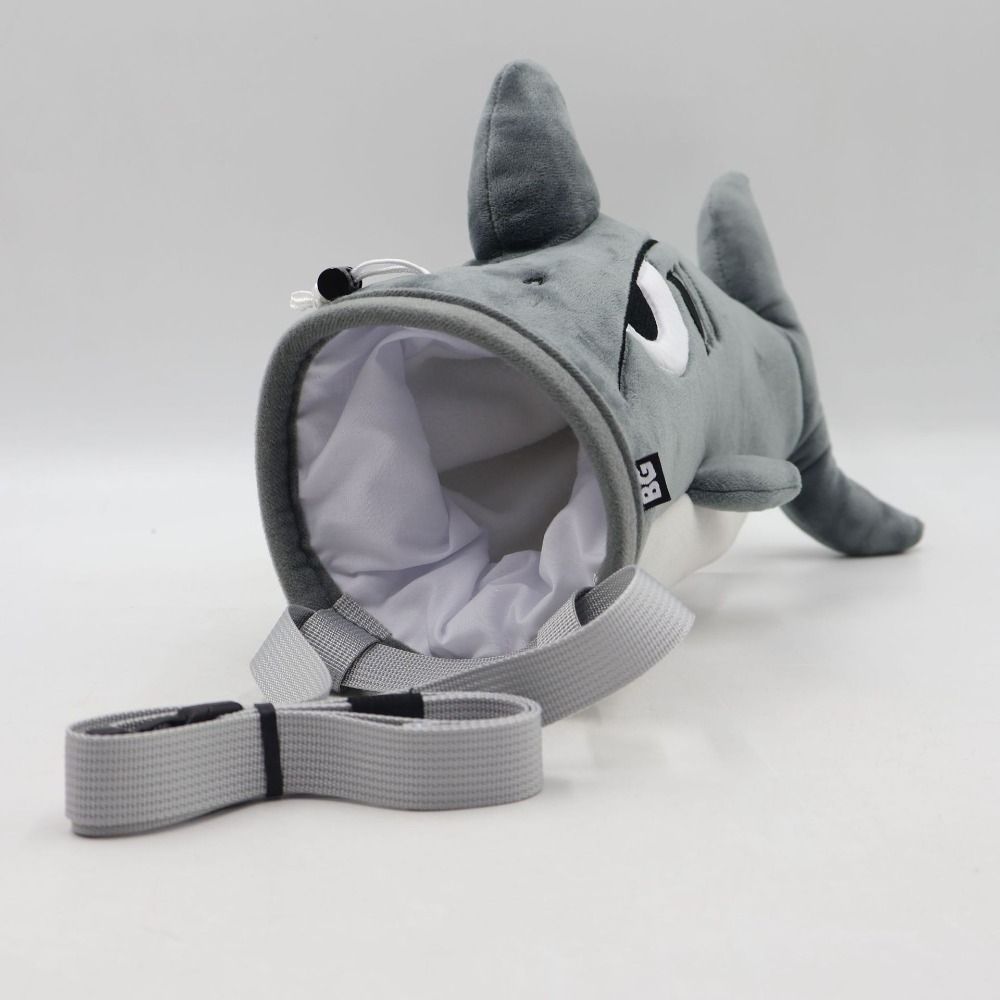 Flannel Shark Chalk Bag Stuffe - đánh giá và giá Chalk Bag